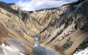 yellowstone_canyon